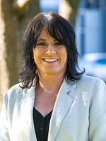 Julie Ryan