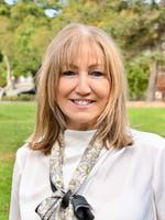 Debbie Brettoner