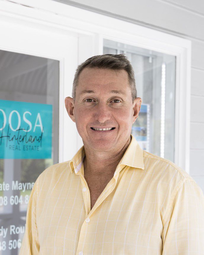 Simon Adams