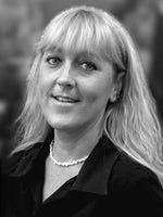 Tracey Burns