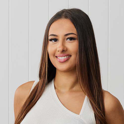 Izabella Manning