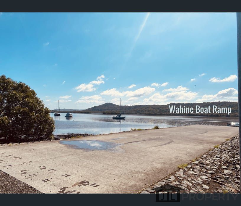 1 Canaipa Ridge Rd, Russell Island, Qld 4184