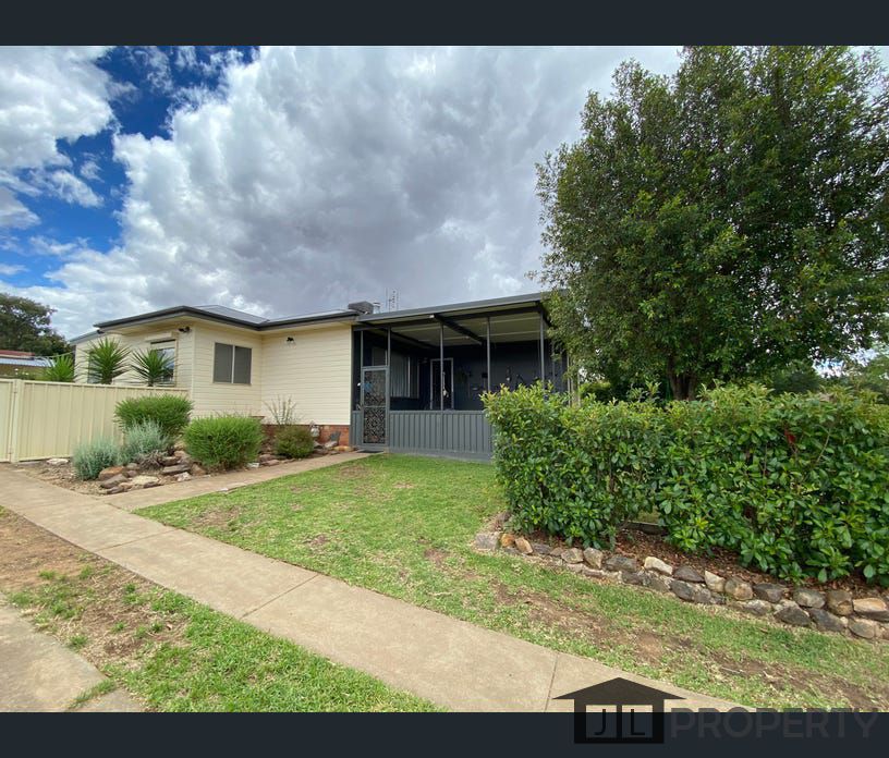 14 Hodges Street, Parkes, NSW 2870