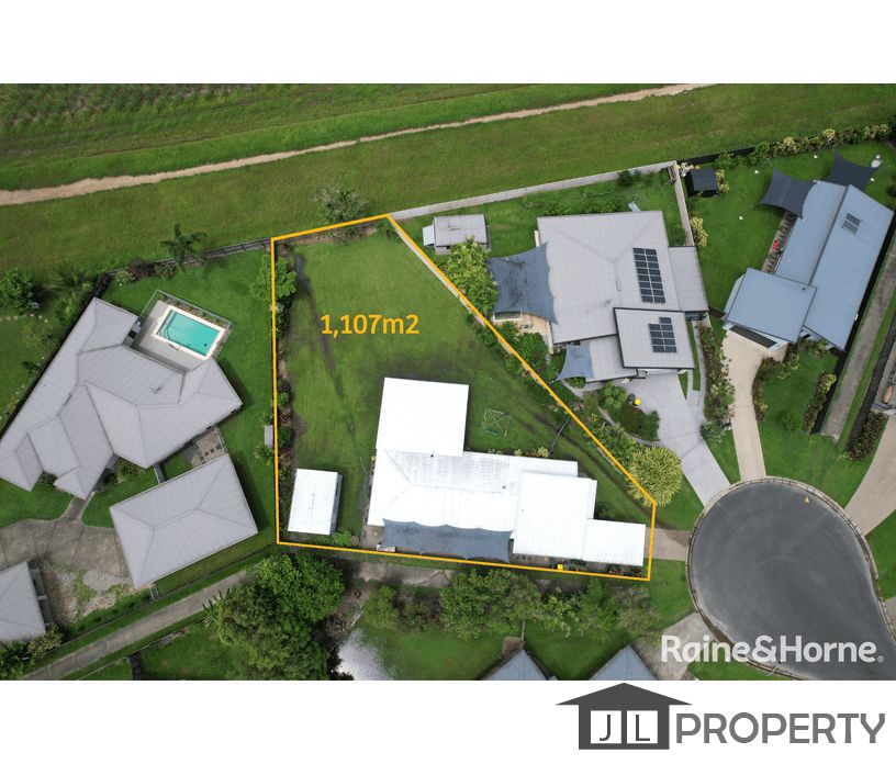 8 Waratah Close, Mossman, Qld 4873