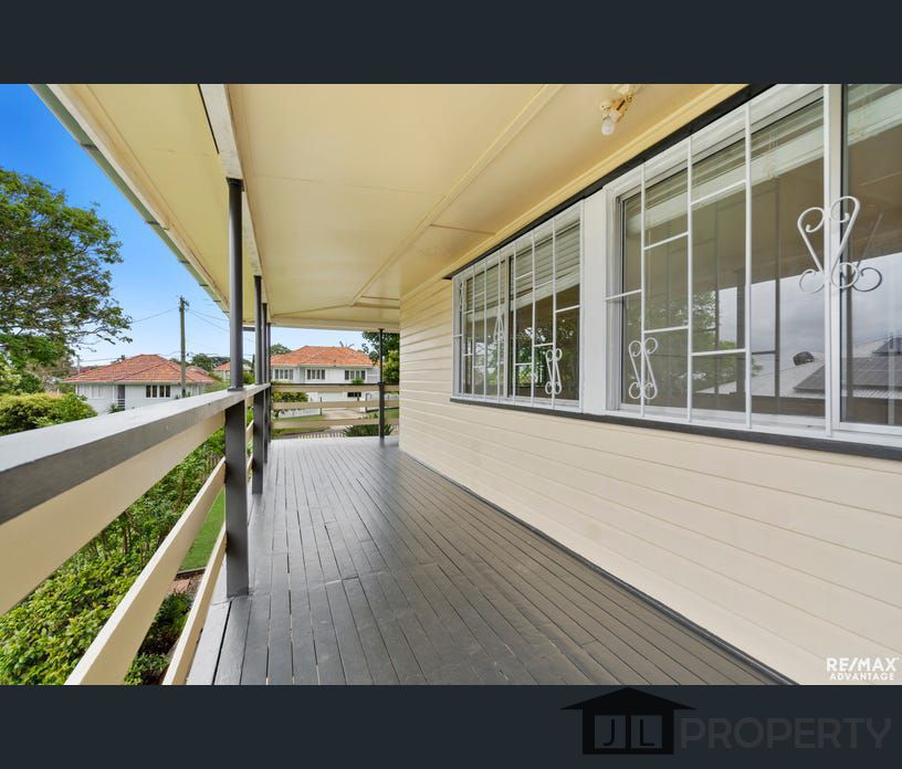 6 Leroy St, Manly West, Qld 4179