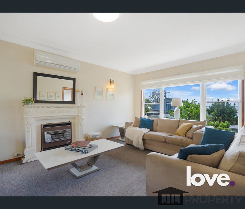 30A Ambrose Street, Carey Bay, NSW 2283