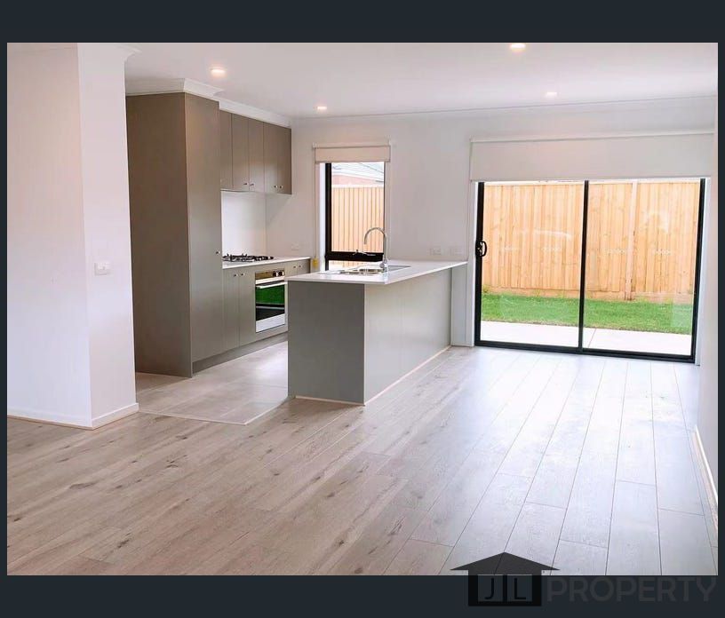 31 Fogarty Street, Williams Landing, Vic 3027