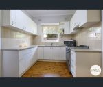 thumbnail-311-donovan-street-east-albury-nsw-2640-5