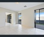 thumbnail-18-hestercombe-way-landsdale-wa-6065-11