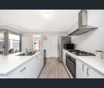 thumbnail-14-kinlock-way-aveley-wa-6069-6