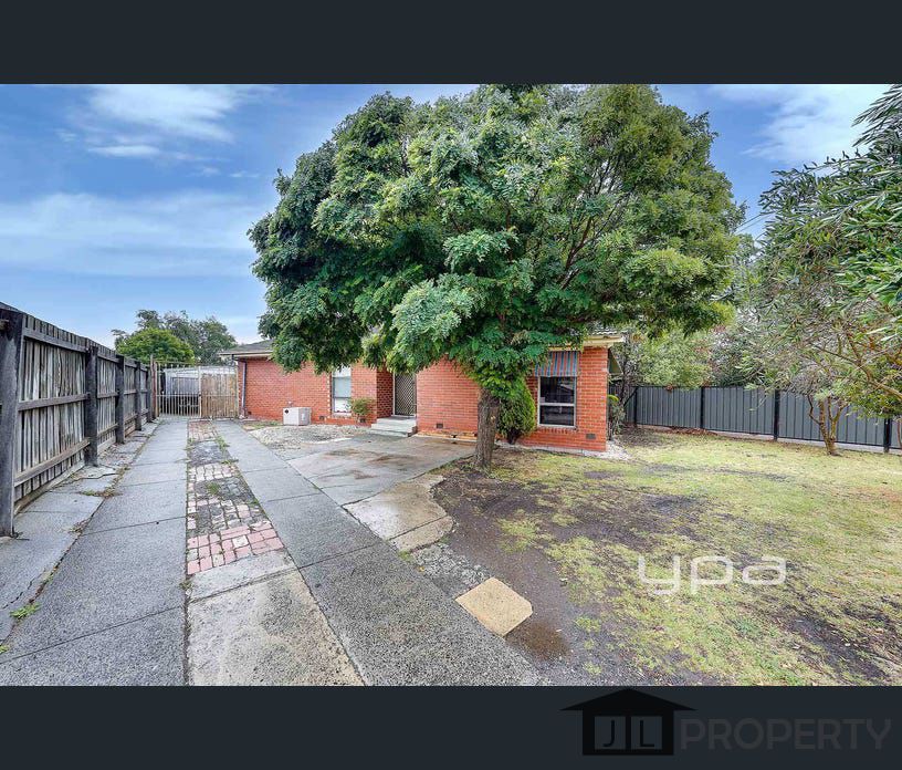 35 Childers Crescent, Coolaroo, Vic 3048