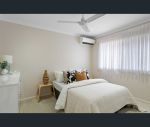 thumbnail-5-nicolson-court-mermaid-waters-qld-4218-11