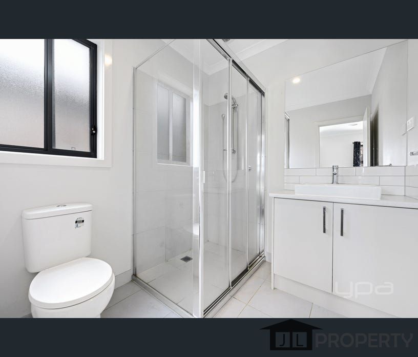 11 Colonial Way, Harkness, Vic 3337