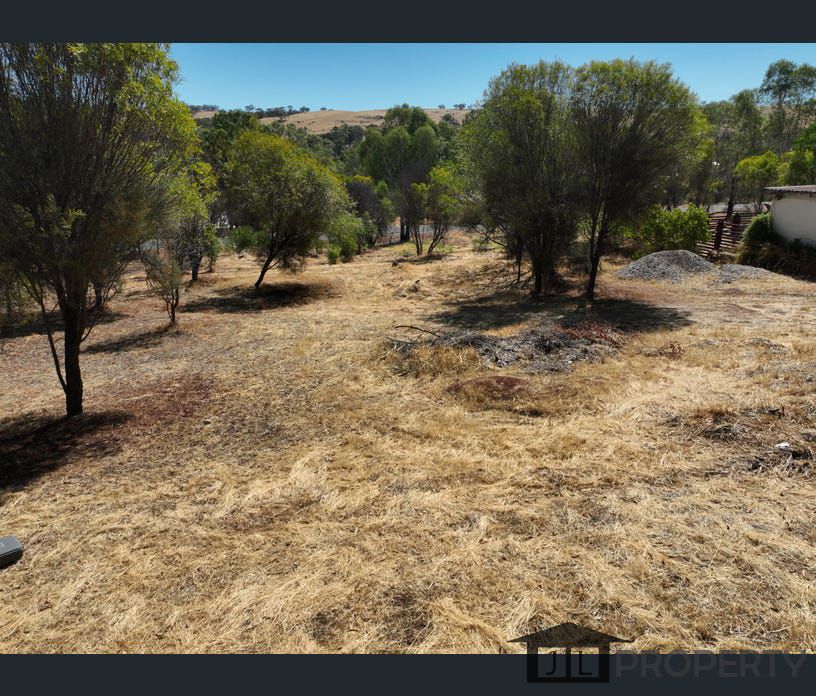 9 Harcourt St, Toodyay, WA 6566