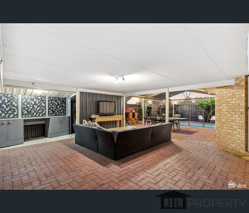 22 Lucinda Court, Huntingdale, WA 6110