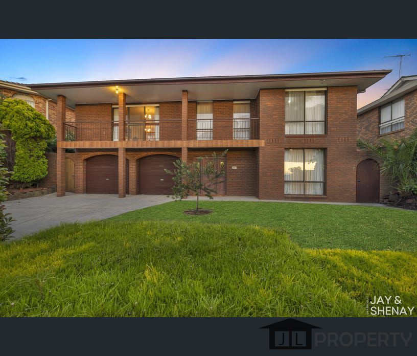 5 Gray Close, Endeavour Hills, Vic 3802