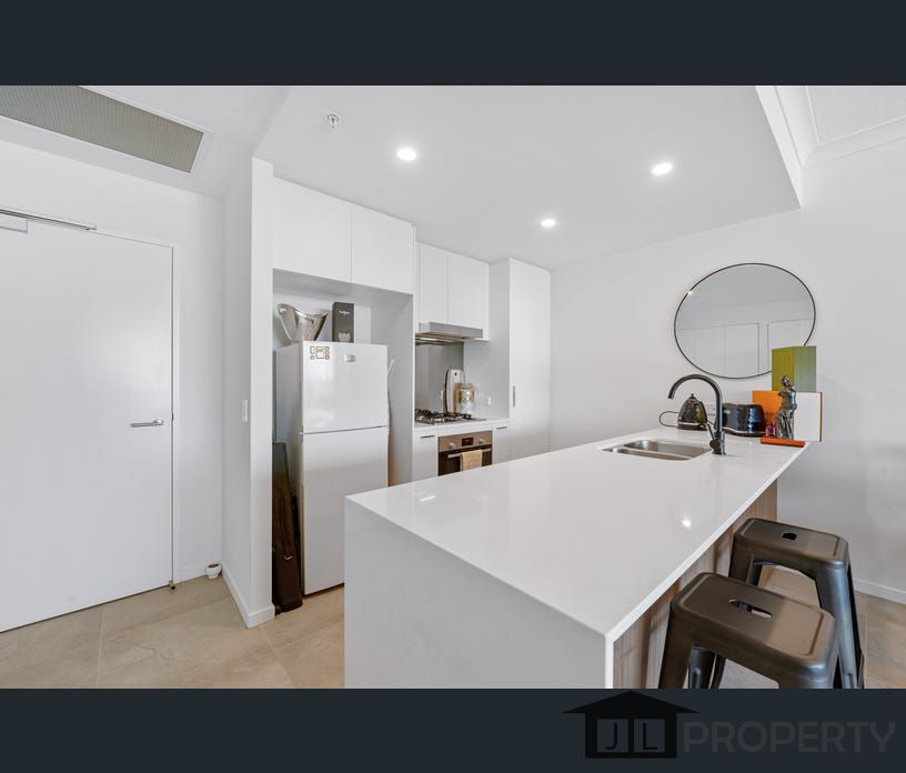 2411/1 Grant Avenue, Hope Island, Qld 4212