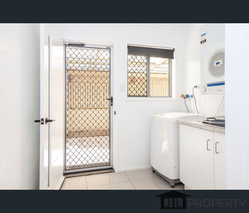 9 Anderson Street, Clinton, Qld 4680