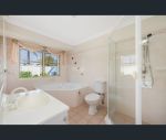 thumbnail-31-rosnay-court-banora-point-nsw-2486-10