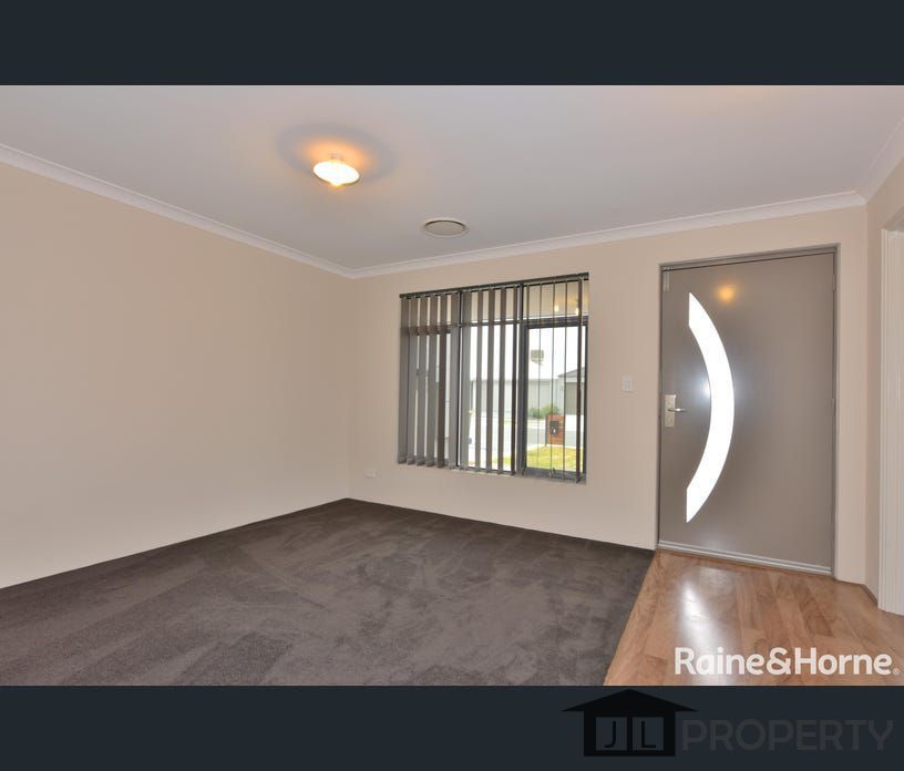 1 Heligan Way, Landsdale, WA 6065