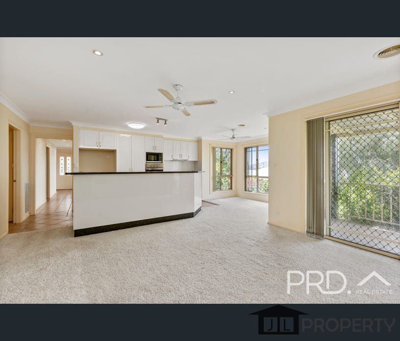 13 Lawson Drive, Gundagai, NSW 2722