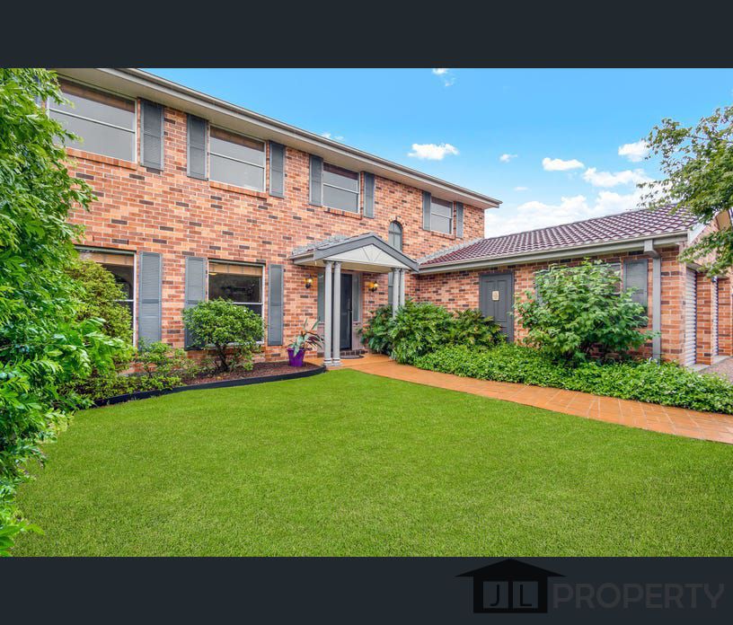 82 Crestwood Drive, Baulkham Hills, NSW 2153