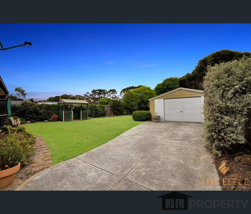 56 Smeaton Close, Lara, Vic 3212