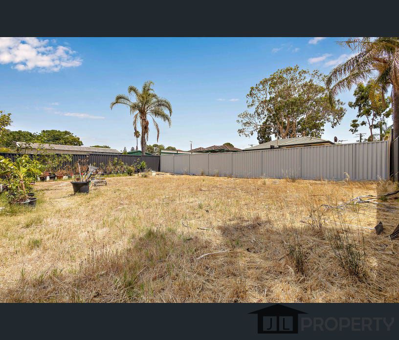 37 CASSERLEY AVENUE, Girrawheen, WA 6064
