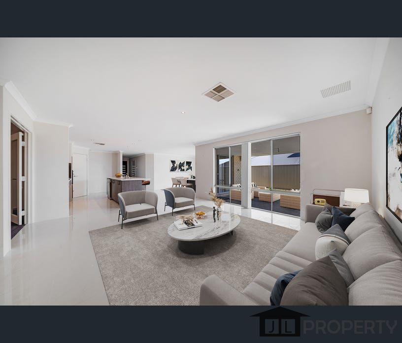 4 Strasbourg Vista, Hocking, WA 6065