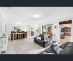 thumbnail-4-willowie-close-hornsby-heights-nsw-2077-6