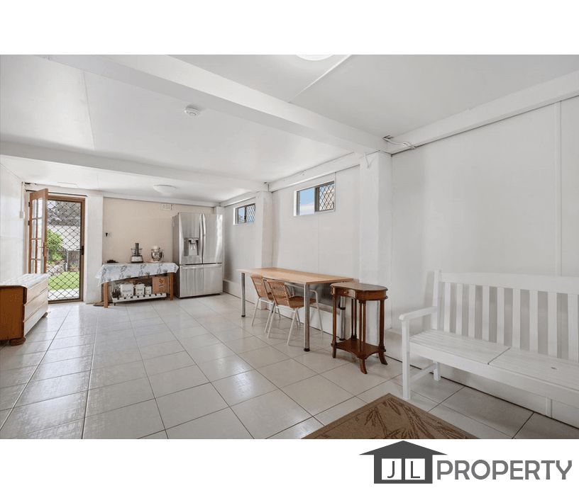 7 Glasford Street, Wishart, Qld 4122