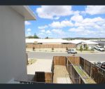 thumbnail-12-napier-circuit-silkstone-qld-4304-3