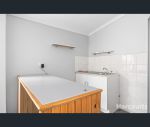 thumbnail-42-eastern-avenue-newborough-vic-3825-11