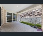 thumbnail-24-bellagio-cres-coomera-qld-4209-14