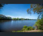 thumbnail-18-ochiltree-place-taree-nsw-2430-4