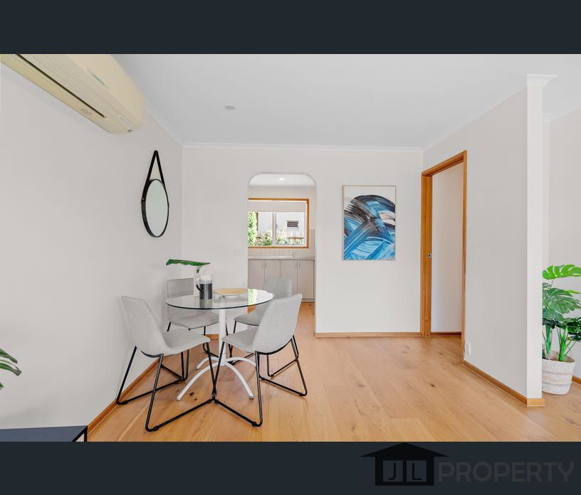 8 Casuarina Court, Pascoe Vale, Vic 3044