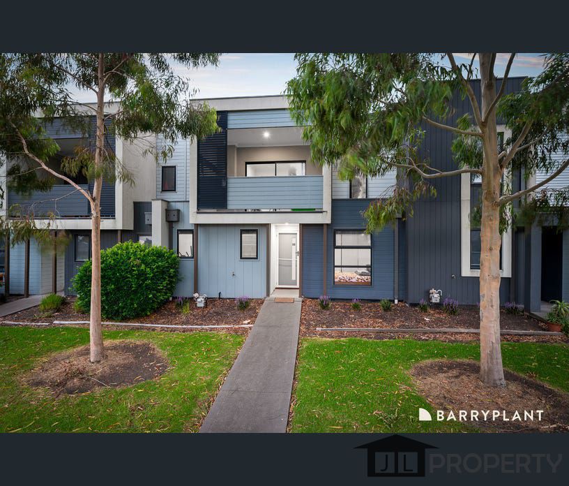35 Nugget Way, Cranbourne East, Vic 3977