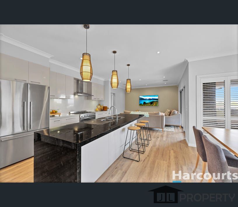 120 Jackson Drive, Drouin, Vic 3818