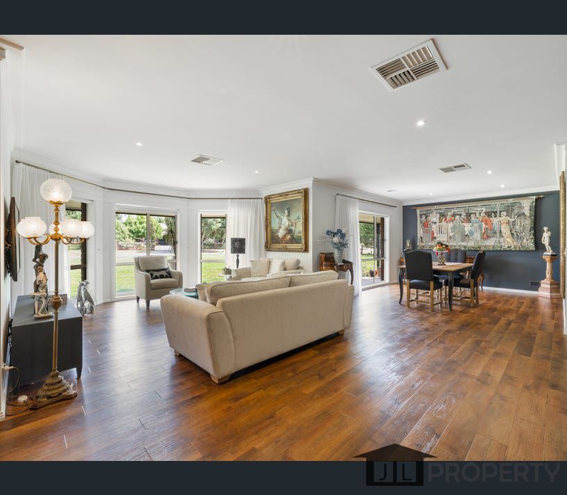 18 Rose Place, Waldara, Vic 3678