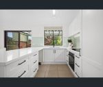 thumbnail-9-selwood-retreat-cheltenham-vic-3192-6