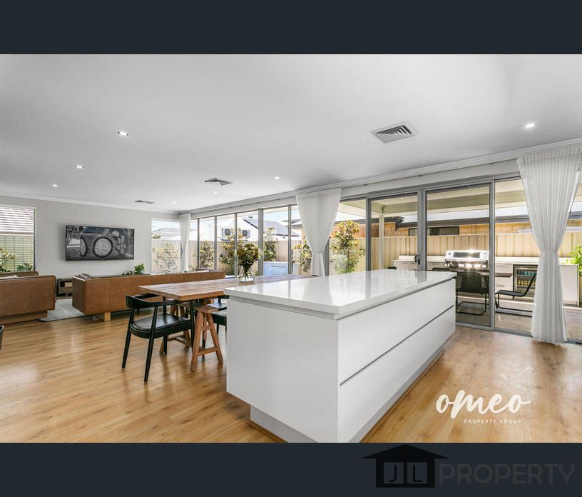 6 Wollemi Street, Spearwood, WA 6163