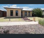 thumbnail-14-village-way-swan-hill-vic-3585-1