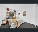 thumbnail-19-lightsview-boulevard-rockbank-vic-3335-11