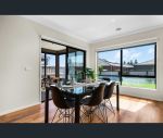 thumbnail-28-dutch-avenue-manor-lakes-vic-3024-10