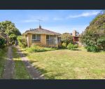 thumbnail-13-finch-street-notting-hill-vic-3168-1