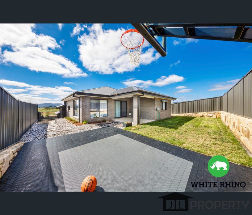 220 Glenrock Drive, Googong, NSW 2620