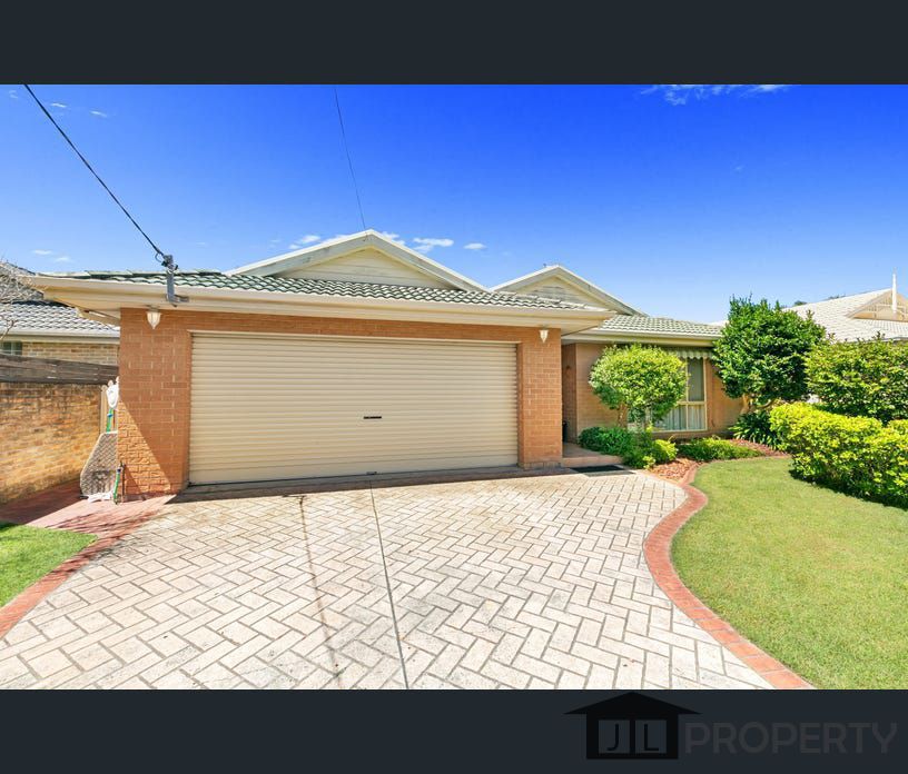66 Cowper Road, Umina Beach, NSW 2257