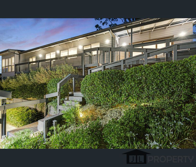 4 Lukes Close, Chirnside Park, Vic 3116