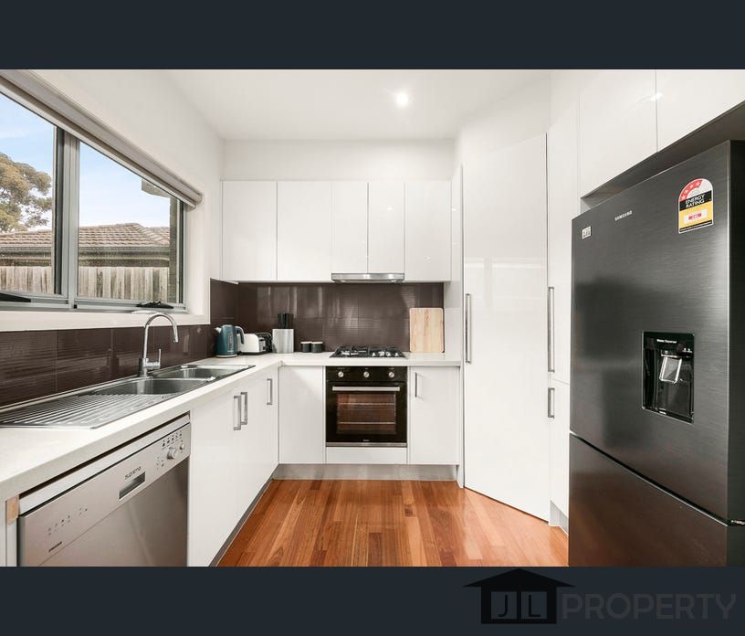 2/1 Rhodes Parade, Pascoe Vale, Vic 3044