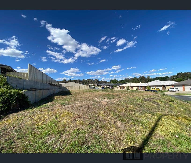 4 Lea Court, Lavington, NSW 2641